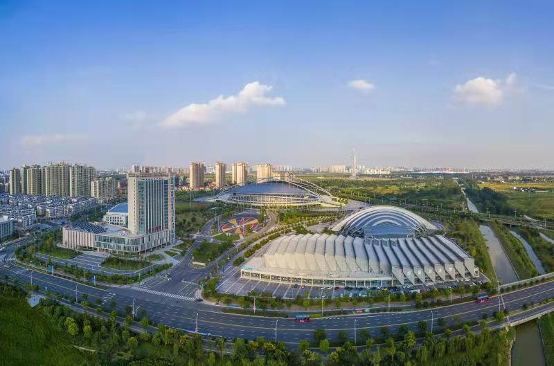 星空体育(中国)官方网站公司正式签约运营淮安体育中心