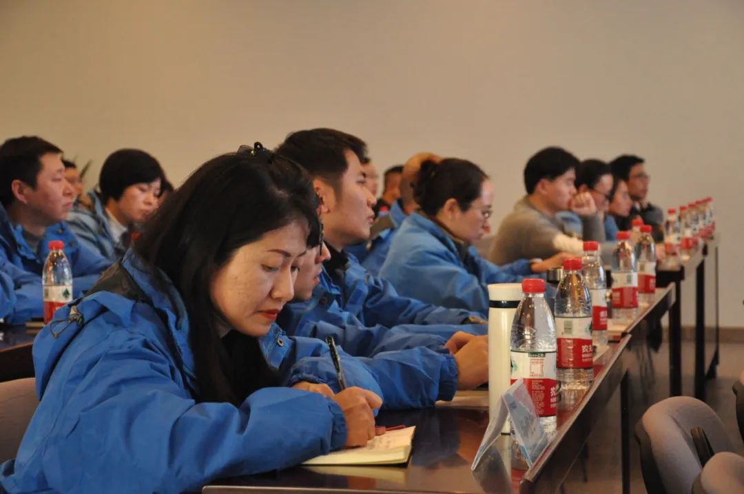 星空体育(中国)官方网站公司举行“赋能成长 蓄力前行”首期菁英冬训营开营仪式